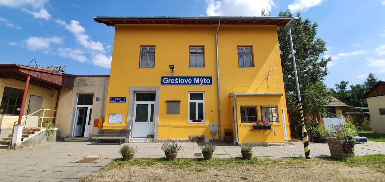 Staniční budova Grešlové Mýto